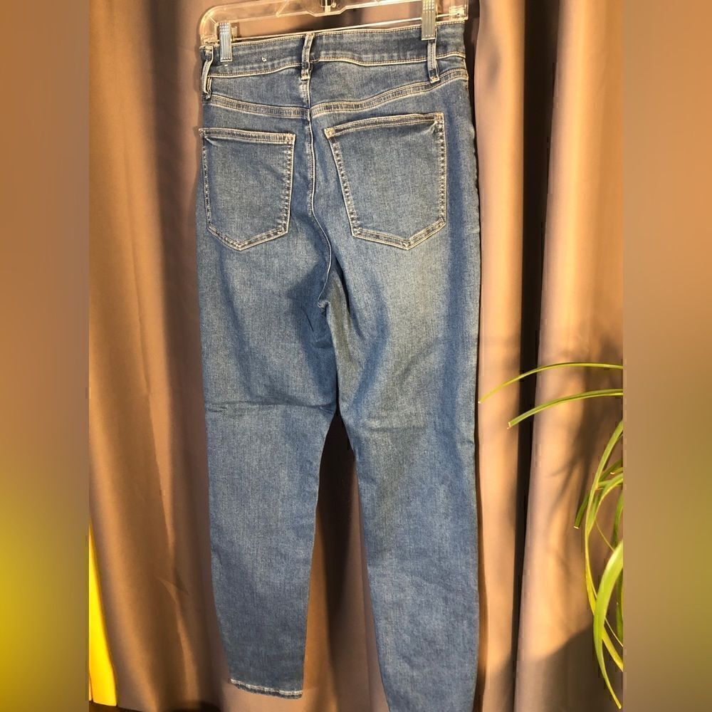 Ann Taylor The Skinny Curvy Fit Jeggings size 6